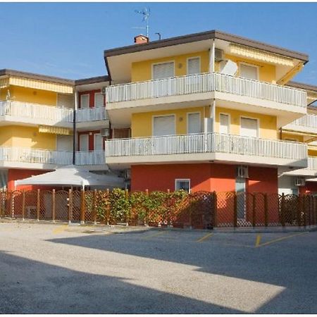Residence Miriam 2 Bibione Eksteriør bilde